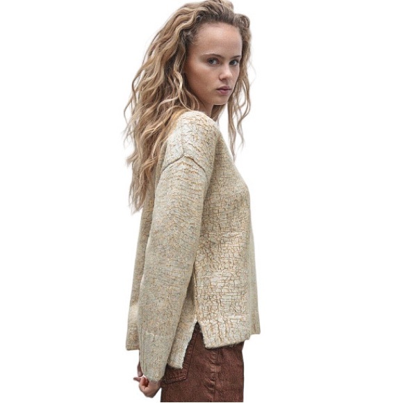 Zara Crackled Knit Sweater - Picture 3 of 10